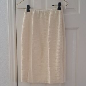 Womens Marie Gray Elegant Cream Knit  Skirt Sz 2